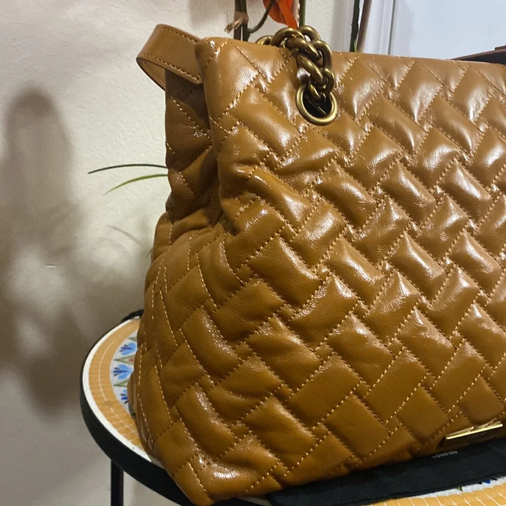 Kurt Geiger Kensington Quilted Leather Tote - Picture 7 of 13